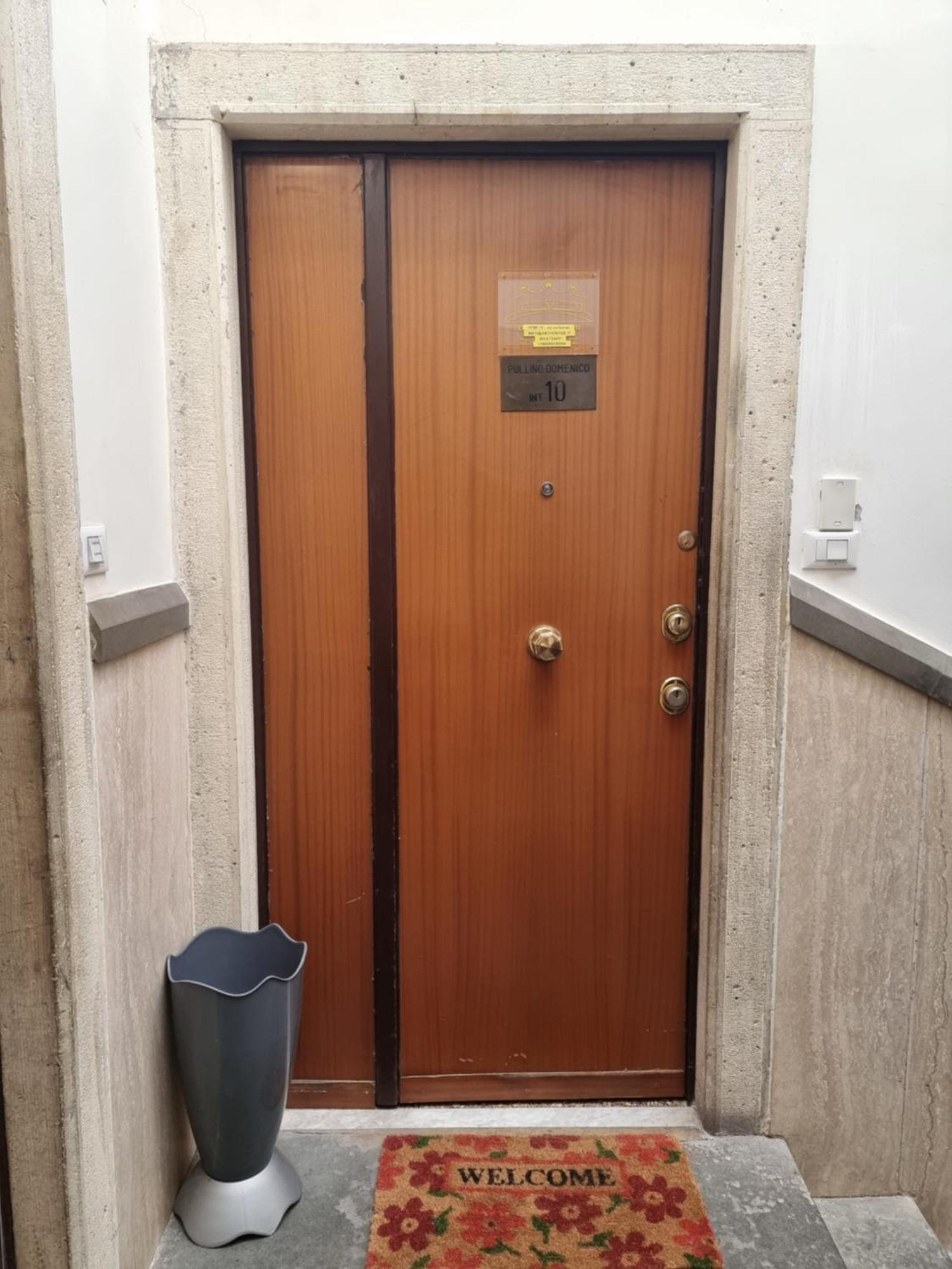 Via Curtatone 12 Stazione Termini Appartamento *